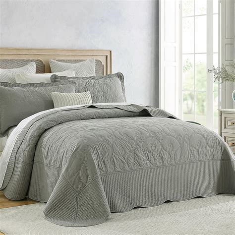 Extra Large Grey Bedspread