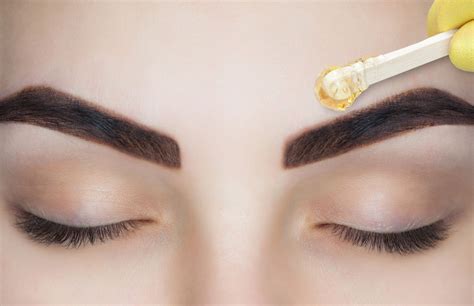 Eyebrow Wax Description