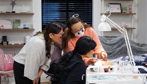 Eyelash Extensions Classes Nyc