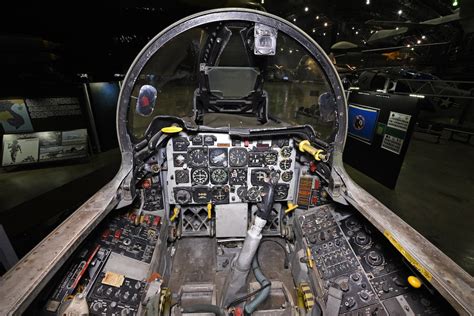 f-100 super sabre cockpit