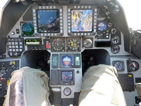 f-16 block 52 cockpit
