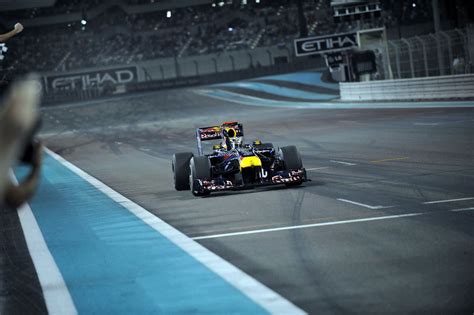 f1 2010 abu dhabi gp full race