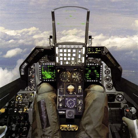f16 cockpit view