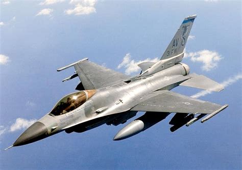 f16 jet fighter in action