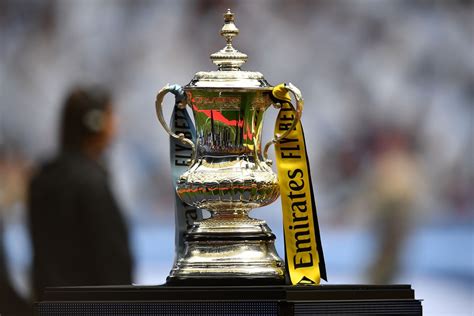 fa cup 3rd qualifying round draw live