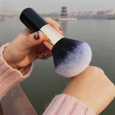 Face Blush Brush Makeup