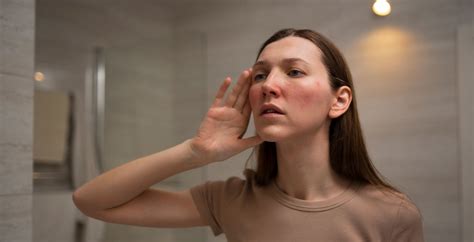 Face Flushing When Sitting