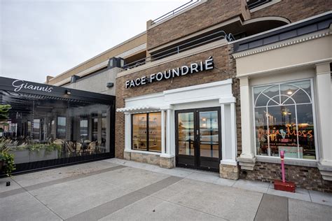 Face Foundrie Wayzata