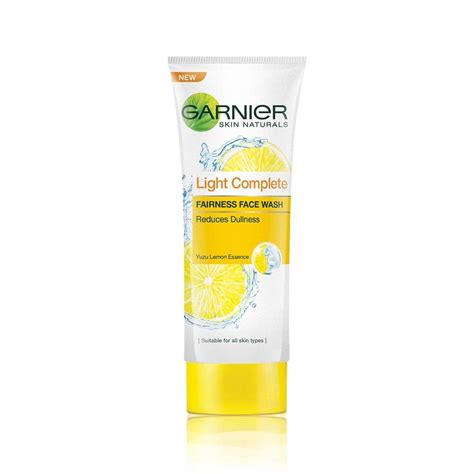 Face Wash Garnier Light Complete