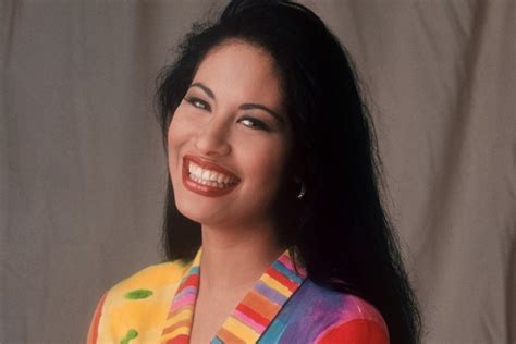 facts about selena quintanilla childhood