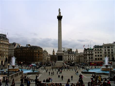 facts about trafalgar square london
