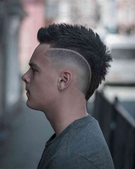 Short A Line Haircut Is The Latest Trend This Year