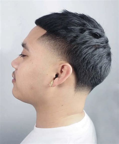 V-Fade Haircuts – The Coolest, Most Stylish Look For 2023