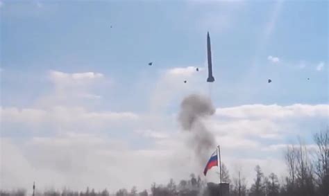 failed russian missile launch