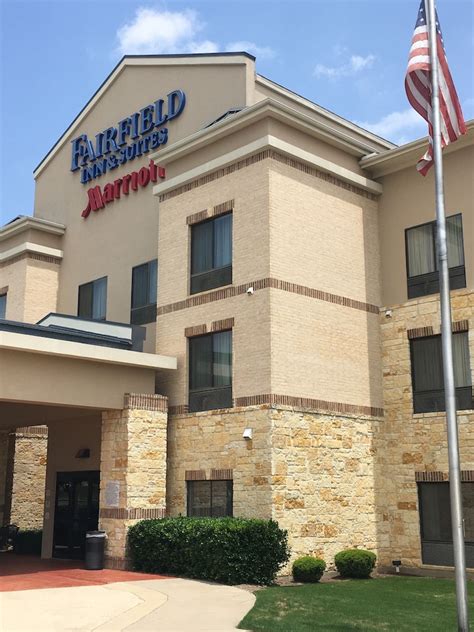 fairfield inn and suites mansfield tx