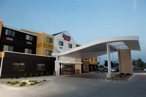 fairfield inn burlington ia phone number