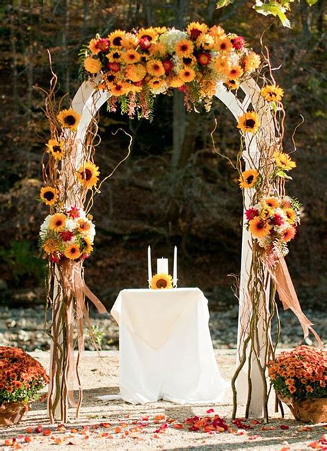 10 Impressive Fall Decorating Ideas To Make Your Wedding Decor