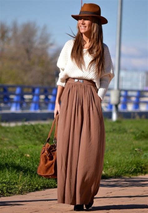 6 Ways To Wear A Maxi Skirt For Fall