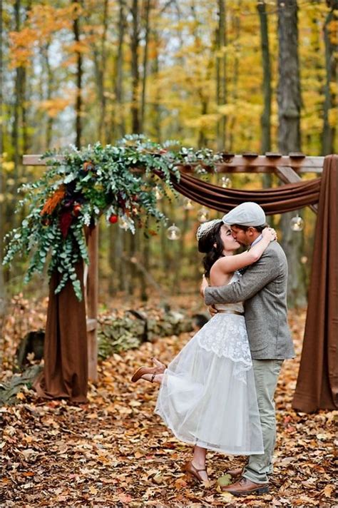 36 Amazing Fall Outdoor Wedding Ideas On A Budget layjao