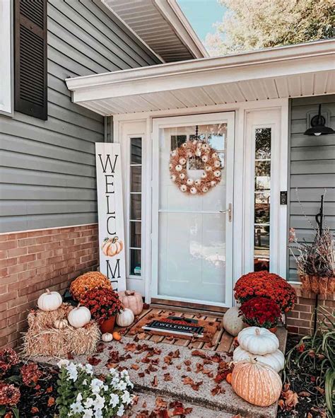 Fall Wreath Front Porch