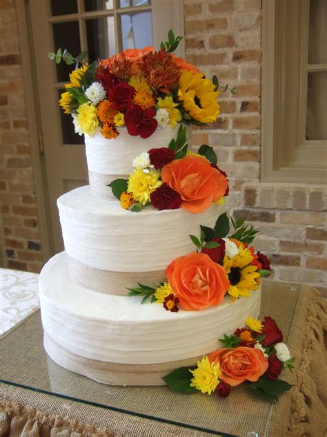 Fall Flowers On Wedding Cake