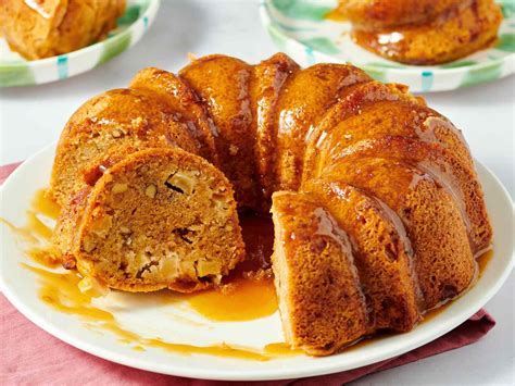 AmarettoAlmond Pound Cake TopRated Dessert Recipes Southern Living