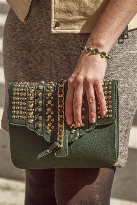 fall sale for designer clutches tips