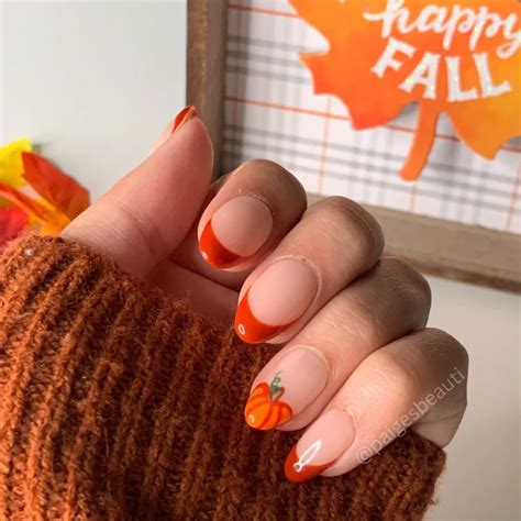 Fall Themed Nails Korean