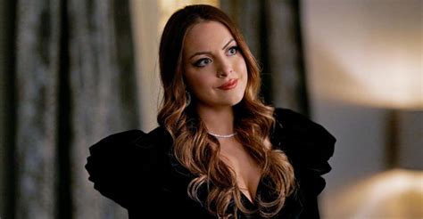 Fallon Dynasty Bangs