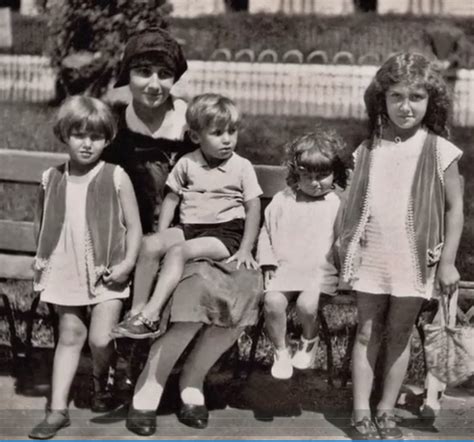 famille de simone veil jeune