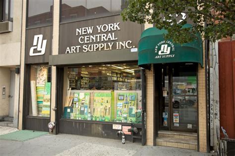 famous art supply store nyc