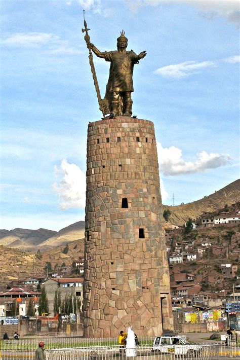 famous monuments in peru