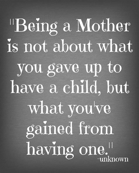 famous quotes about being a mom