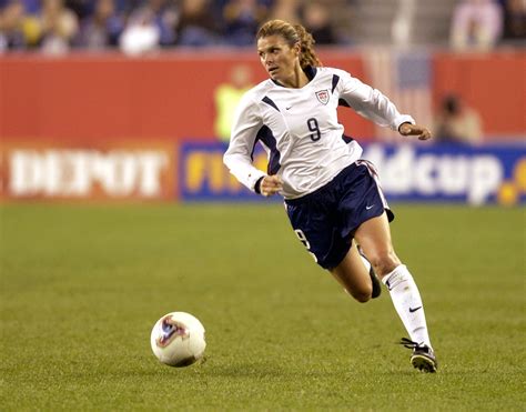 famous women sports players soccer