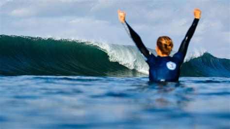 fan polls and opinions on wsl surfing events