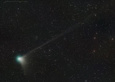 Fan Shaped Tail Comet