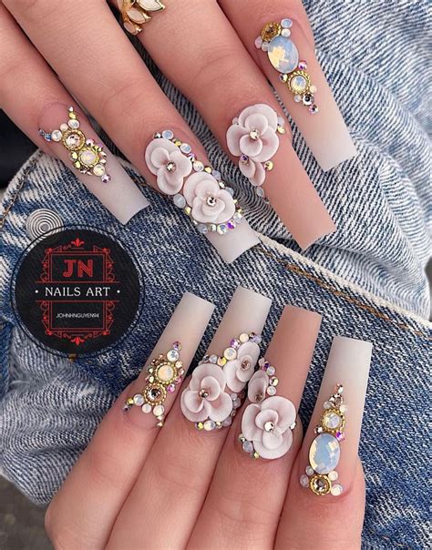 fancy nail designs 2024