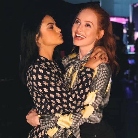fanfic mikayla camila mendes