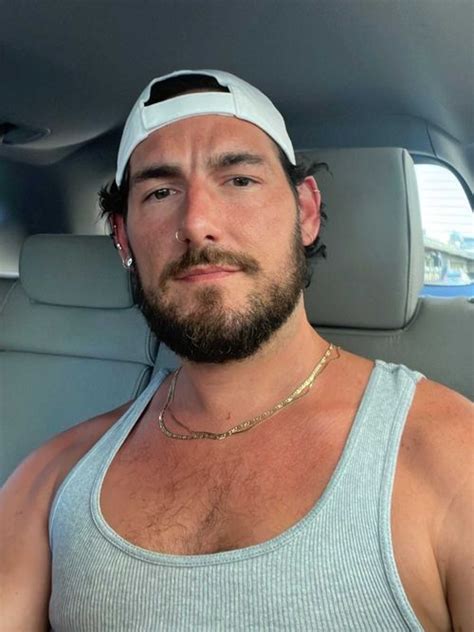 fans onlyfans nude derek