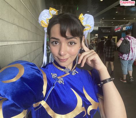 fans streamer only denims