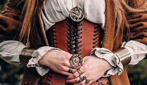 Tumblr | Fantasy dress, Fantasy clothing, Medieval clothing