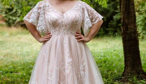 Pin by etania george on The obligatory wedding board | Fantasy gowns