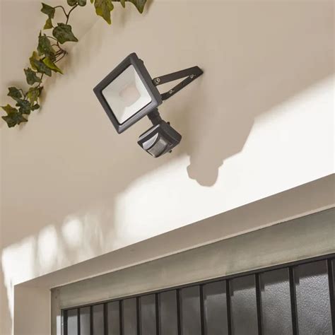 Faretti Con Braccio Da Esterno