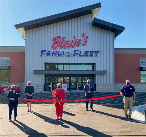 farm and fleet angola indiana