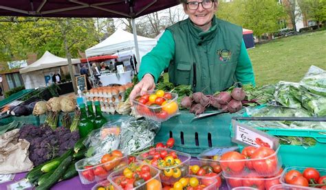 farmers market in windsor