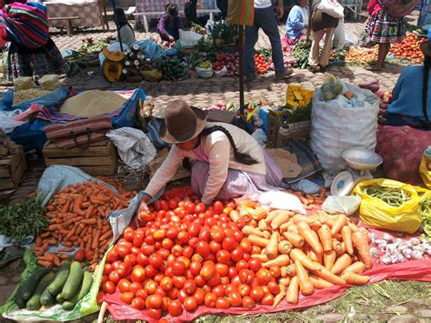 farmers markets in peru