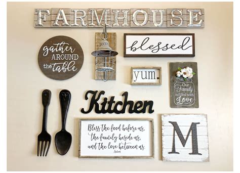 Kitchen Wall Decor Ideas (DIY and Unique Wall Decoration) Country