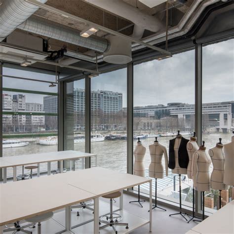 fashion design schools in paris france