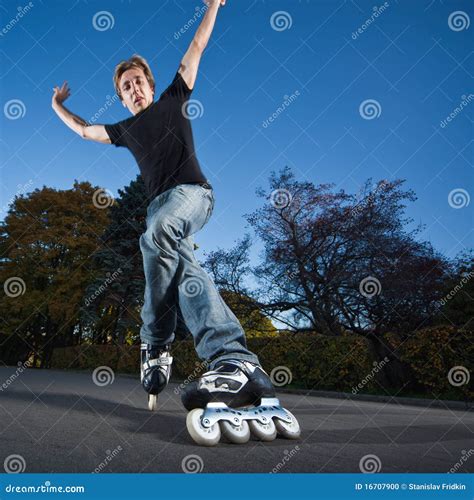 Fast Rollerblading