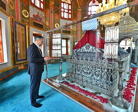 fatih sultan mehmet mezarı açıldı